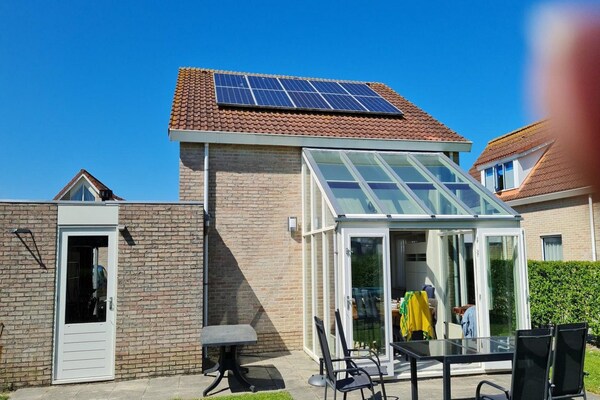 Vrijstaande bungalow Scheldeveste 97: luxe vakantiehuis voor 8 personen in Breskens, 500m van het strand - thumbnail 5