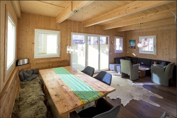Chalet 15 aan de Kreischberg: 100m van de piste, met bubbelbad en boszicht - thumbnail 6