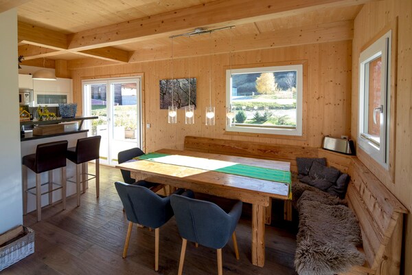 Chalet 15 aan de Kreischberg: 100m van de piste, met bubbelbad en boszicht - thumbnail 3