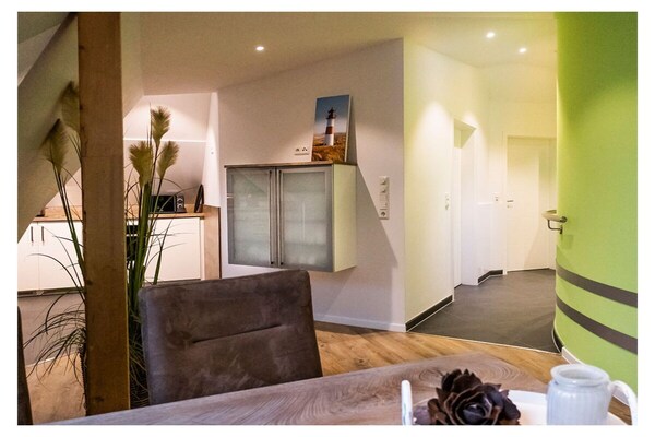 Stijlvol penthouse op 400 meter van strand en centrum Norddeich - thumbnail 6