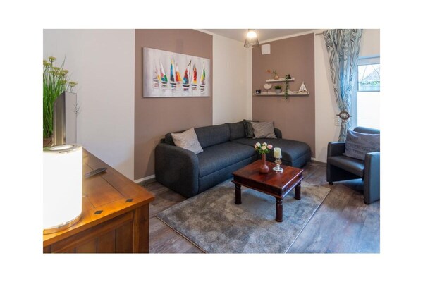 Knus appartement voor 2 met balkon, op loopafstand van strand en centrum Norddeich - thumbnail 3