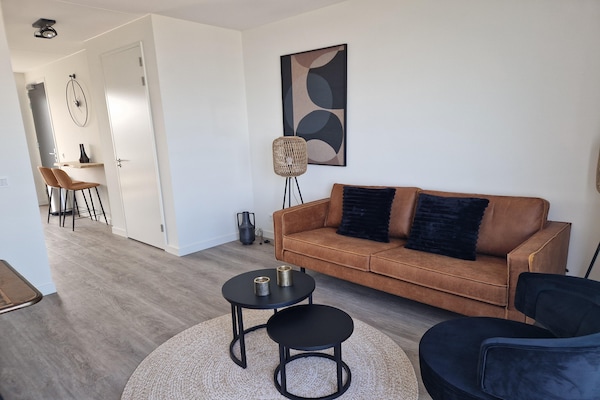 Vista Maris: Luxe appartement met panoramisch zeezicht in Sint-Annaland - thumbnail 2