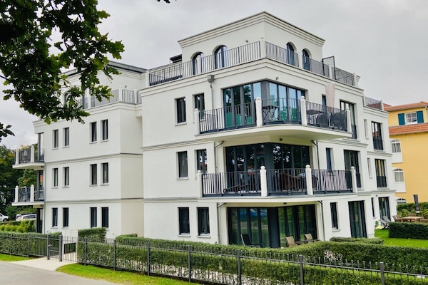 Strandvilla Andrea – Modern appartement met balkon op 80 meter van het strand - thumbnail 2