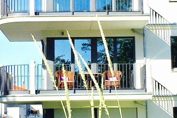 Strandvilla Andrea – Modern appartement met balkon op 80 meter van het strand - thumbnail 3