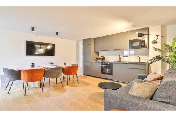 Designappartement voor 10 personen vlakbij de Marais en Place des Vosges - thumbnail 4