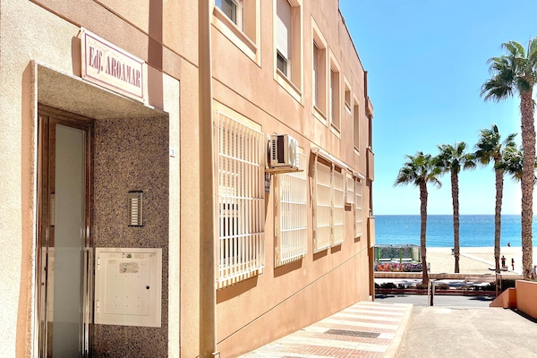 Golfbaan op 650m: Ruim appartement voor 6 personen in Roquetas de Mar - thumbnail 2