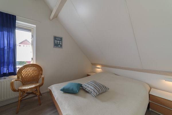 Halfvrijstaand vakantiehuis op 300m van zee in Wemeldinge - thumbnail 5
