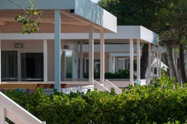 Lodge Deluxe 6p – Vrijstaande stacaravan op 50m van zee in Lido di Jesolo - thumbnail 2