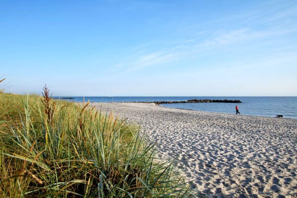 Vrijstaand vakantiehuis op 100m van het strand in Neuschönberg - thumbnail 6
