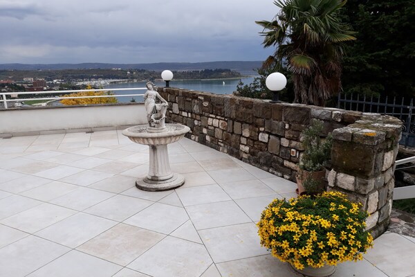 Knus appartement met panoramisch uitzicht in Portorož, vlakbij het centrum - thumbnail 6