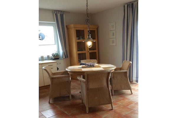 Knus vakantiehuis in Greetsiel, 400m van haven, voor 4 personen - thumbnail 6