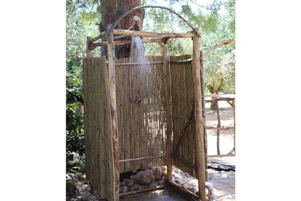Romantisch landhuis met jacuzzi en bergzicht bij Alghero - thumbnail 6