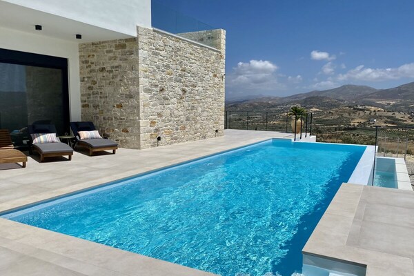 Authentieke villa met 2 slaapkamers nabij traditioneel Kamilari, Kreta - thumbnail 2