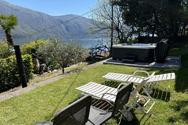 Ruime villa met jacuzzi en panoramisch uitzicht nabij Cannobio - thumbnail 4