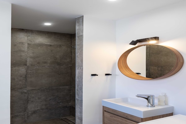 Appartement aan het strand in Dubrovnik: Room Odin - thumbnail 5