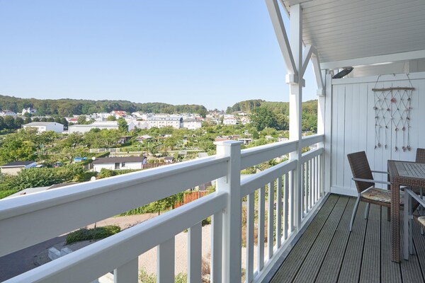 Appartement voor 3 in klassiek badplaatscomplex Sellin, 800m van strand - thumbnail 6