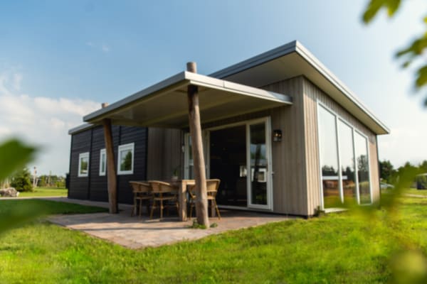 Raccoon Lodge Slagharen – Vrijstaand vakantiehuis voor 6 personen - thumbnail 1