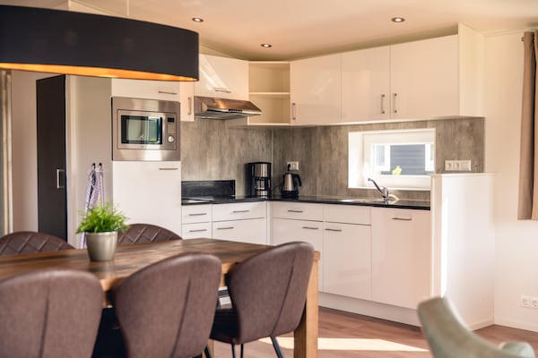 Raccoon Lodge Slagharen – Vrijstaand vakantiehuis voor 6 personen - thumbnail 3