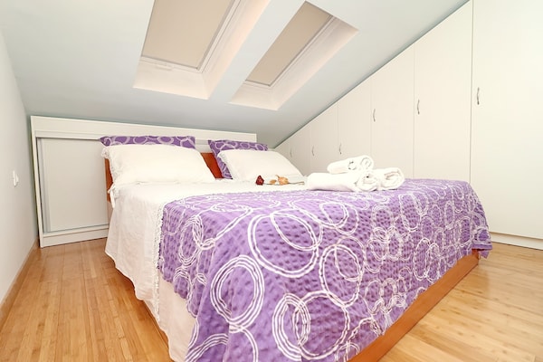 Comfortabel appartement met zeezicht in de baai van Vrbovica, Korčula - thumbnail 4
