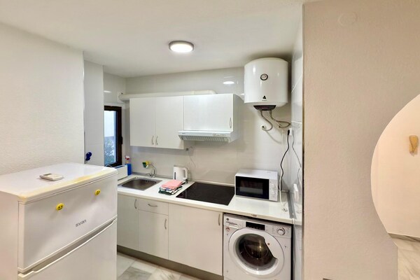 Licht appartement op 250m van strand met zwembad in Roquetas de Mar - thumbnail 4