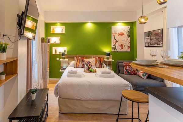 Romantisch studio-appartement in hartje Parijs, 2e arrondissement - thumbnail 4