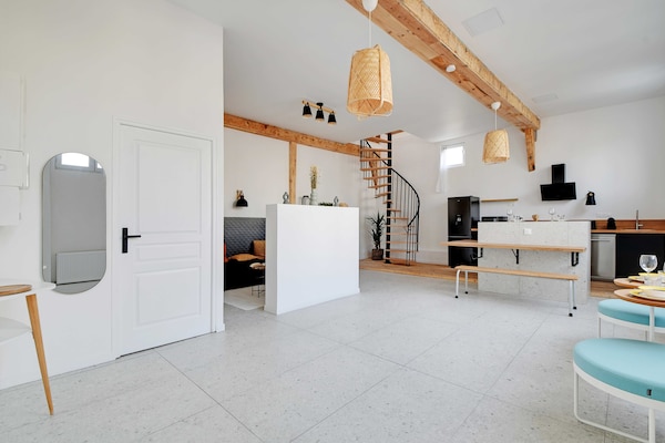 Stijlvol Appartement met 2 Slaapkamers nabij Metro 14 in Saint-Ouen-sur-Seine - thumbnail 6