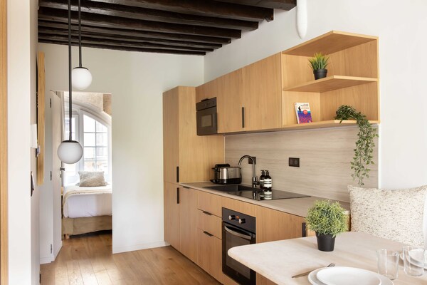 Stijlvol appartement met 2 slaapkamers in Les Halles, hartje Parijs - thumbnail 5