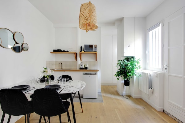 Charmant appartement in Grandes Carrières, vlakbij de Sacré-Coeur - thumbnail 3