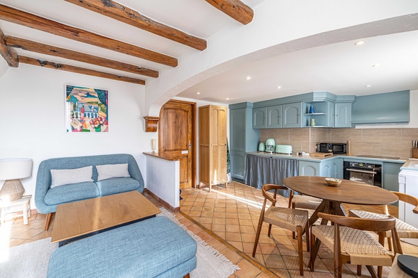 Authentiek appartement in Le Suquet, Cannes – 2 slaapkamers, 4 personen - thumbnail 3