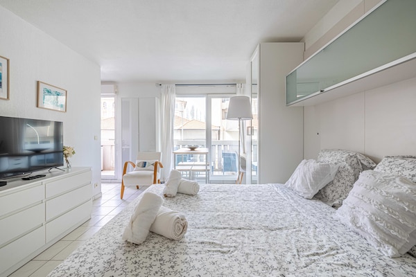 Charmant appartement met zwembad en balkon in hartje Nice - thumbnail 5