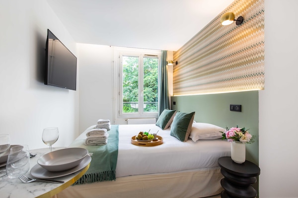 Compact nieuw appartement in 15e arrondissement, vlakbij metro Balard - thumbnail 2