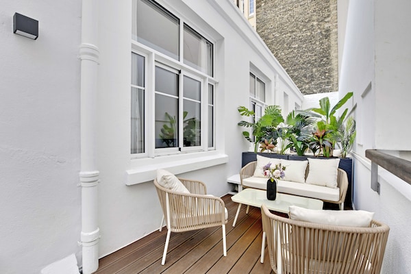 Knus appartement met patio in levendig Beaugrenelle, vlak bij de Eiffeltoren - thumbnail 2
