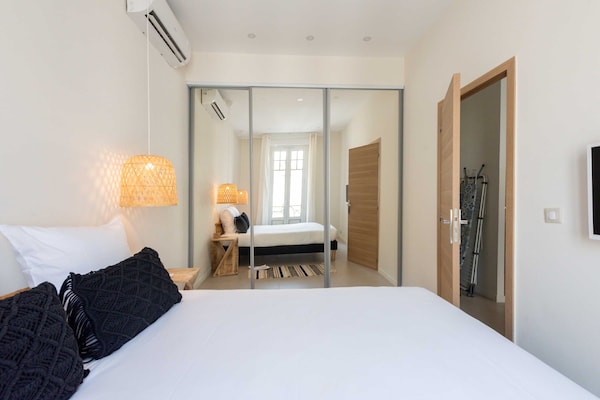 Gerenoveerd appartement op 4 minuten van het strand in Juan-les-Pins - thumbnail 4