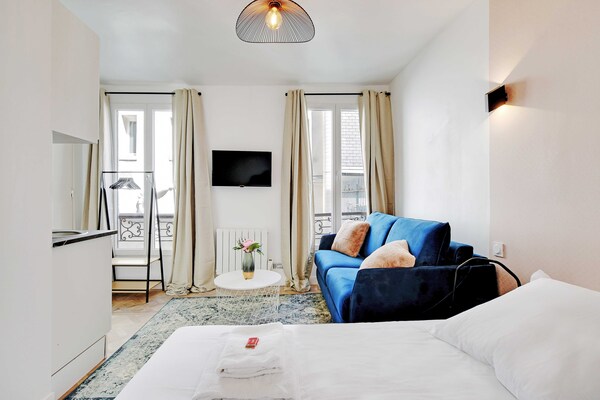Kompakt studio-appartement in Parijs, vlakbij metro Ledru-Rollin - thumbnail 3