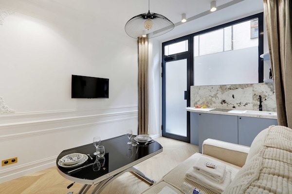 Charmant appartement in hartje Paris 11e, nabij Place de la Nation - thumbnail 2