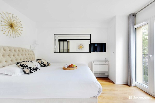 Romantisch appartement in Montmartre, vlakbij de Sacré-Cœur - thumbnail 4