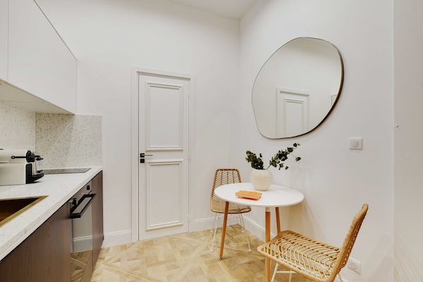 Sfeervolle studio in chique Auteuil, vlakbij Bois de Boulogne - thumbnail 2