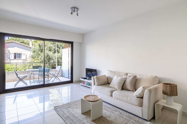 Charmant appartement in Cannes met balkon, vlakbij het strand en station - thumbnail 2