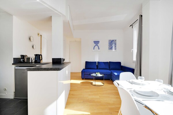 Licht appartement voor 4 personen in Suresnes, vlakbij Parijs - thumbnail 2