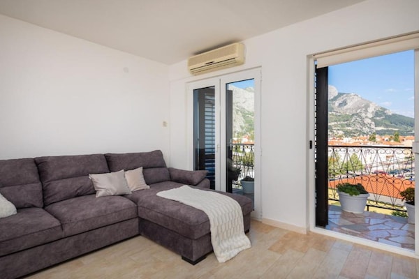 Omis Rivier & Zee-escape: Appartement met Balkon en Zeezicht - thumbnail 2