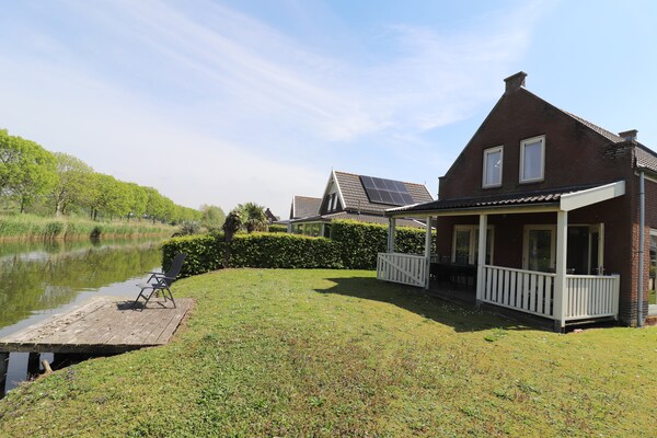 Vrijstaand vakantiehuis aan het meer in Simonshaven – 6 pers. - thumbnail 2