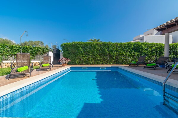 Vrijstaande villa met privézwembad nabij de stranden van Cala d'Or - thumbnail 4