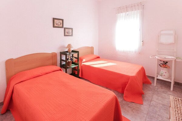 Ruim hoekappartement met groot balkon op 100 meter van Playa de Gandia - thumbnail 6