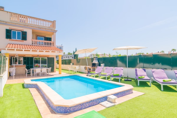 Vrijstaande villa aan de golfbaan met privézwembad, 600m van het strand - thumbnail 1