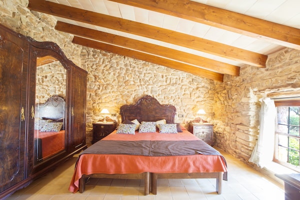Villa Son GorriÓ met privézwembad in Sant Llorenç Des Cardassar - thumbnail 4