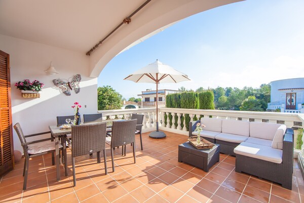 6-persoons tent in het centrum van Son Serra De Marina - thumbnail 4