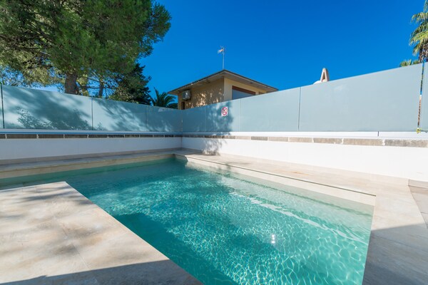 Villa Herdain: vrijstaande villa met privézwembad aan de golfbaan bij Alcúdia - thumbnail 2