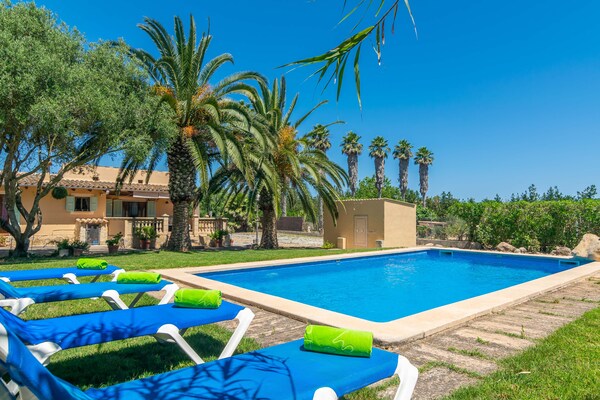 Vrijstaande villa met privézwembad en golfbaan nabij Manacor - thumbnail 2