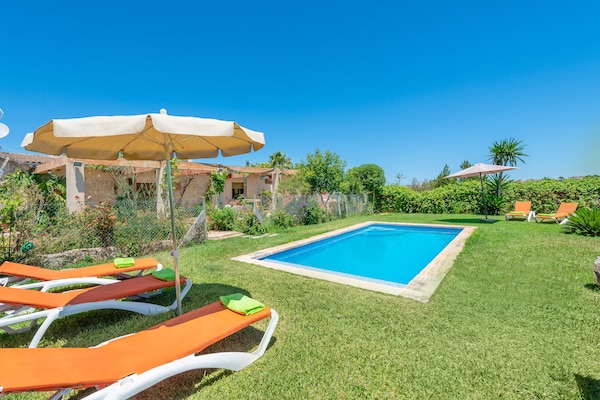 Authentieke villa aan de golfbaan met privézwembad bij Santa Margalida - thumbnail 2