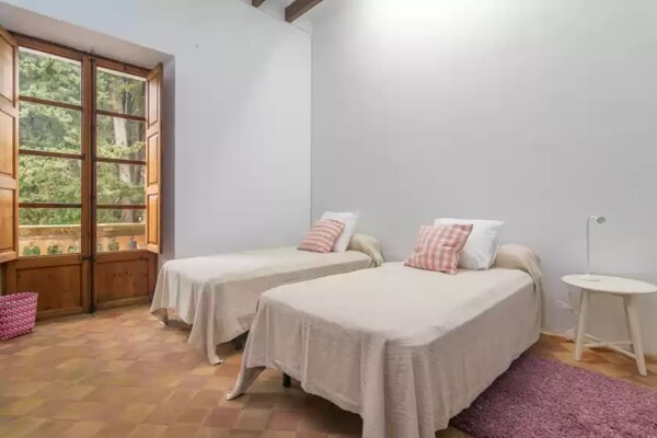 Stijlvolle villa met 5 slaapkamers en patio in het hart van Artà, vlakbij strand - thumbnail 5